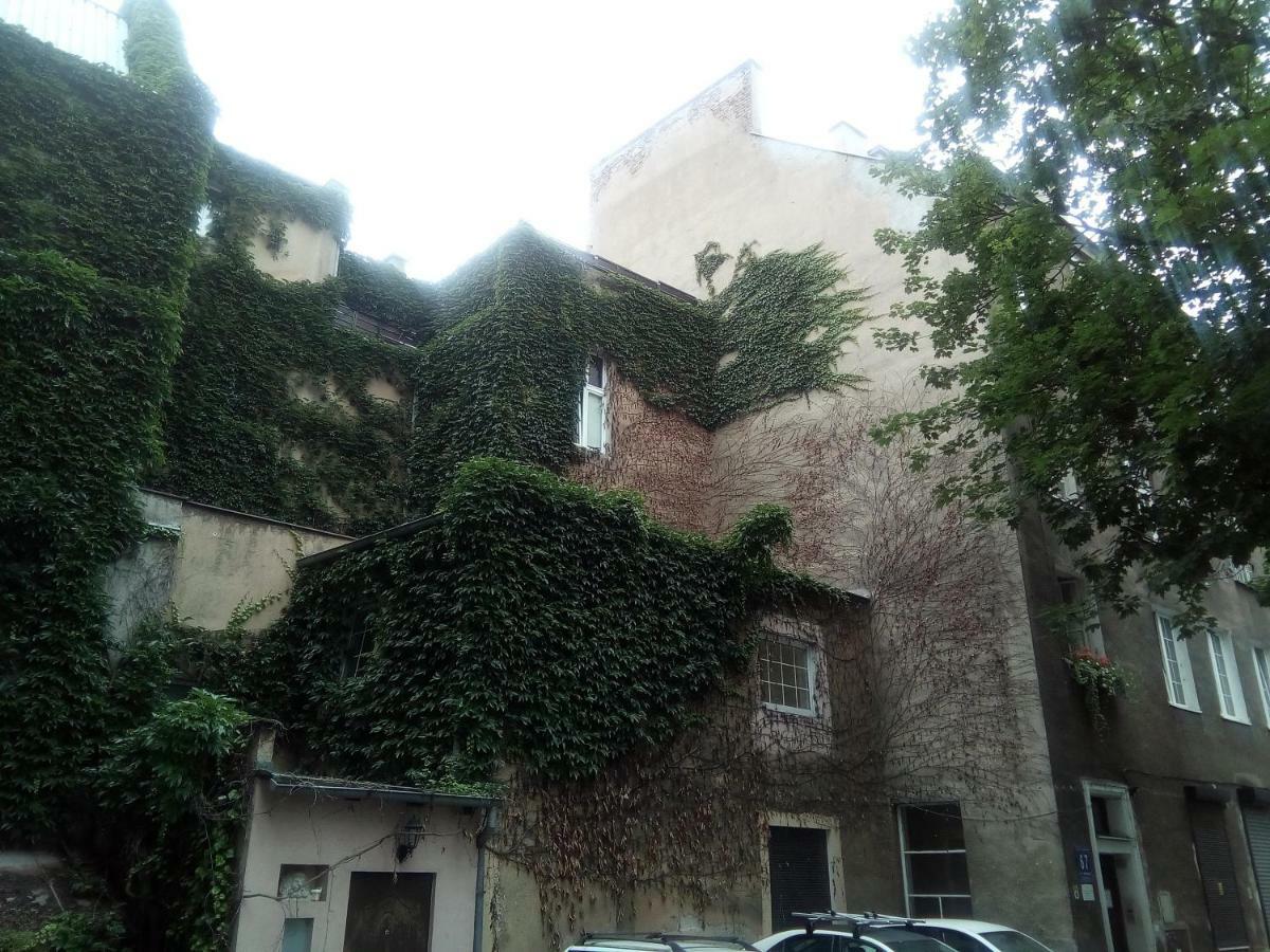 Kawalerka Na Weglarskiej Apartment